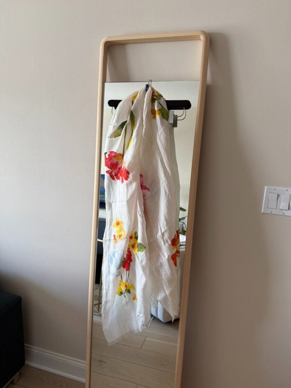 Women's Floral Scarf